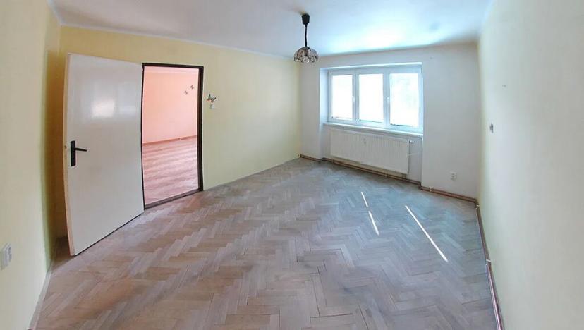 Prodej bytu 2+1, Žlutice, Nádražní, 55 m2