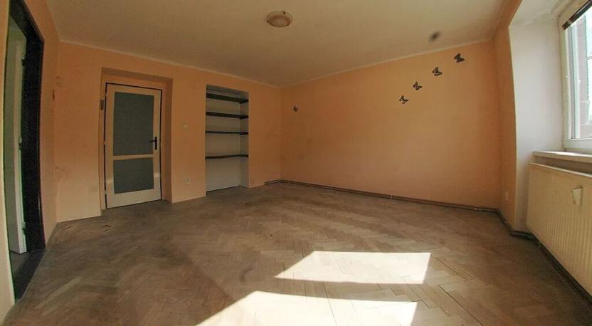 Prodej bytu 2+1, Žlutice, Nádražní, 55 m2