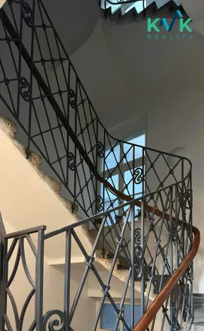 Prodej bytu 4+1, Karlovy Vary, Moskevská, 120 m2