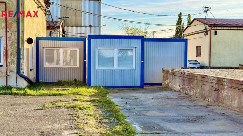 Pronájem komerčního pozemku, Opava, 1650 m2