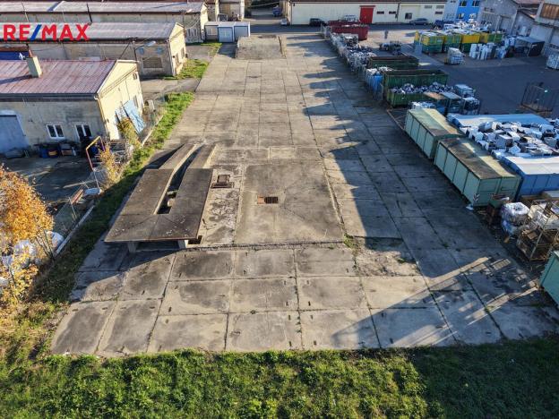 Pronájem komerčního pozemku, Opava, 1650 m2