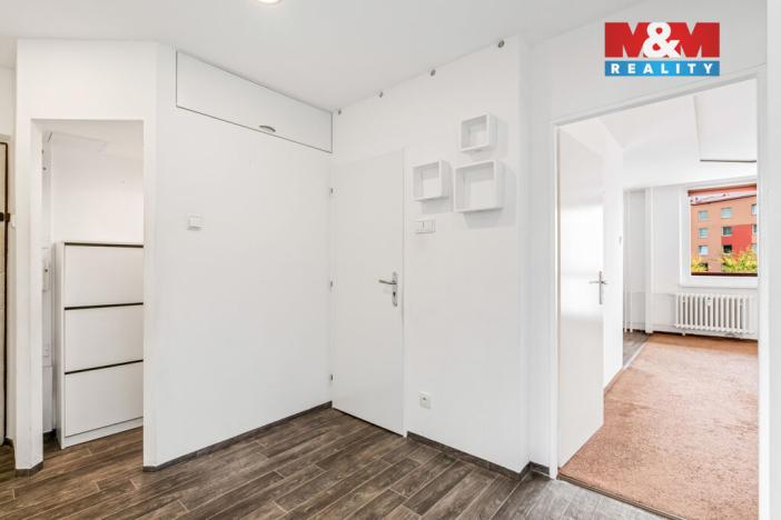 Prodej bytu 3+1, Teplice - Prosetice, Rovná, 67 m2