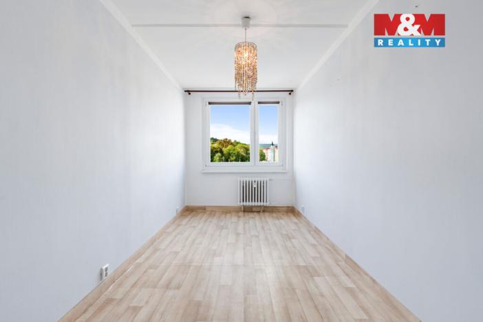 Prodej bytu 3+1, Teplice - Prosetice, Rovná, 67 m2