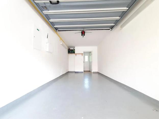 Pronájem rodinného domu, Praha, 230 m2