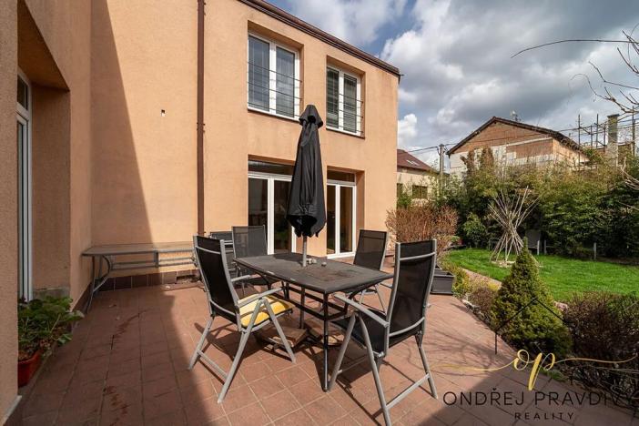 Prodej rodinného domu, Lety, Sokolská, 265 m2