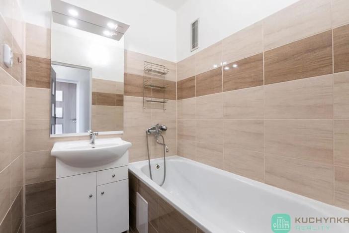 Prodej bytu 2+1, Krupka, Sídliště, 53 m2