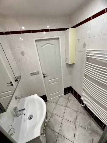 Pronájem bytu 2+kk, Jablonec nad Nisou, Na Výšině, 50 m2