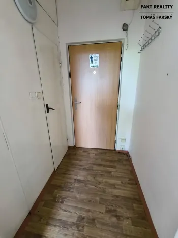 Pronájem bytu 1+1, Děčín, Želenická, 38 m2