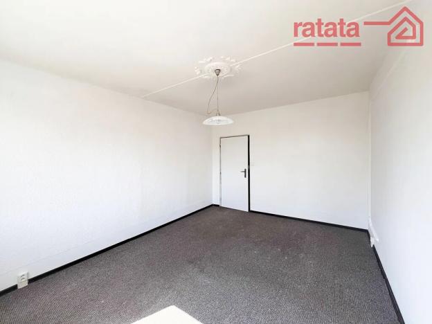 Pronájem bytu 2+1, Chomutov, Růžová, 60 m2
