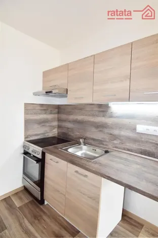 Pronájem bytu 2+kk, Most, Františka Malíka, 39 m2