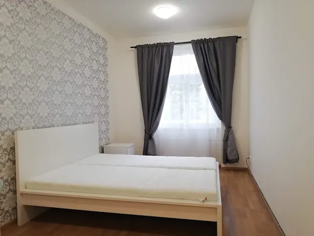 Pronájem bytu 2+1, Praha - Bubeneč, U zeměpisného ústavu, 46 m2