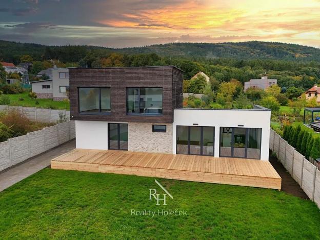 Prodej rodinného domu, Svinaře, Větrná, 156 m2