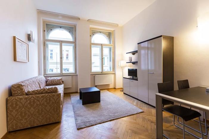 Prodej bytu 2+kk, Praha - Nové Město, Hálkova, 49 m2