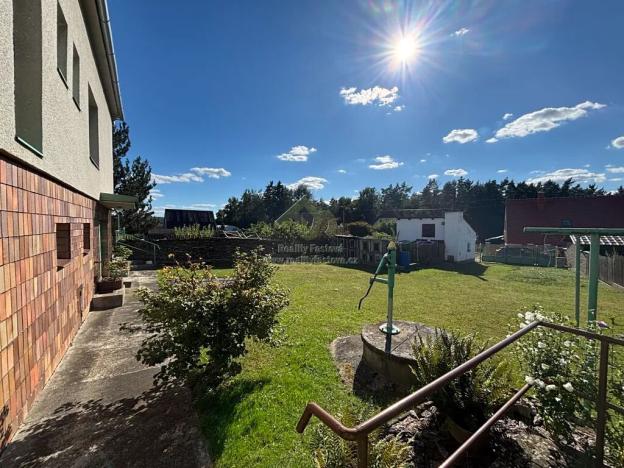 Prodej rodinného domu, Břasy, 240 m2