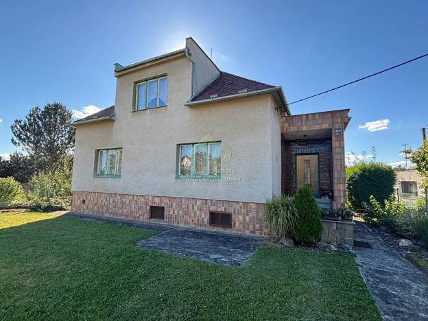 Prodej rodinného domu, Břasy, 240 m2