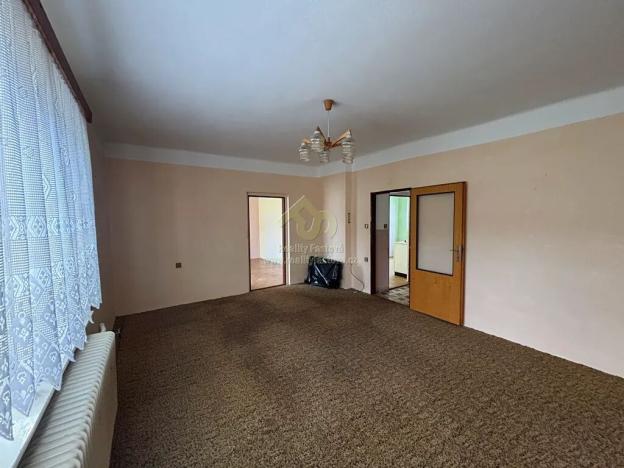 Prodej rodinného domu, Břasy, 240 m2