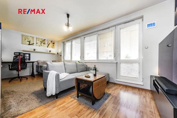 Prodej bytu 1+kk, Praha - Hostavice, U Hostavického potoka, 36 m2