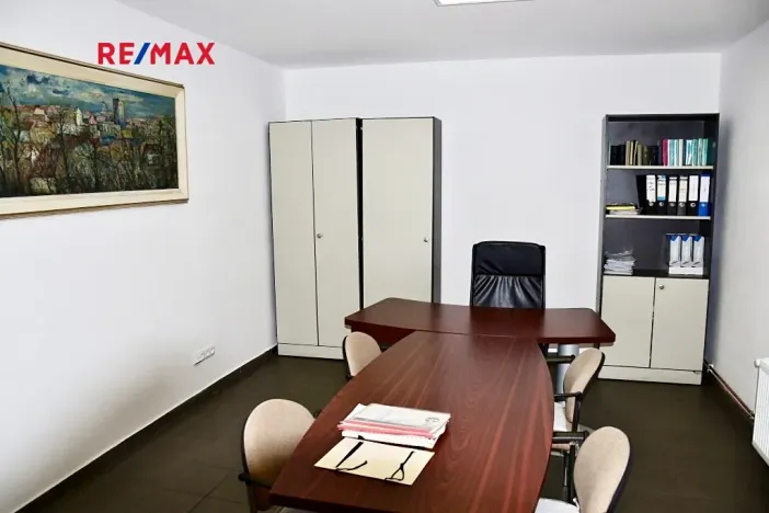 Prodej výrobních prostor, Cheb, Truhlářská, 2491 m2