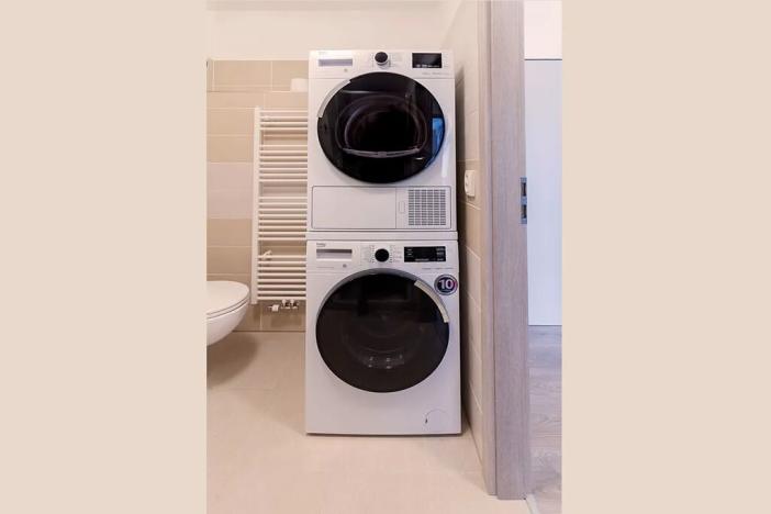 Pronájem bytu 1+kk, Praha - Hostivař, Horolezecká, 31 m2