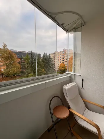 Prodej bytu 3+1, Karlovy Vary, Maďarská, 61 m2