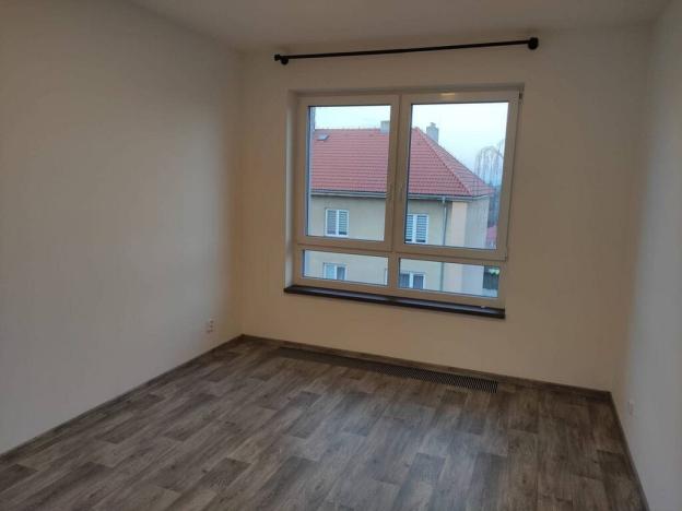 Pronájem bytu 2+kk, Čáslav - Čáslav-Nové Město, Boženy Němcové, 84 m2
