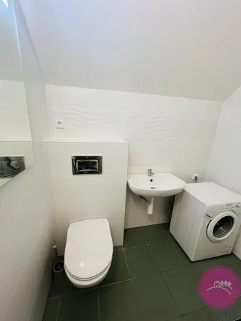 Pronájem bytu 2+kk, Hlušovice, Okružní, 42 m2