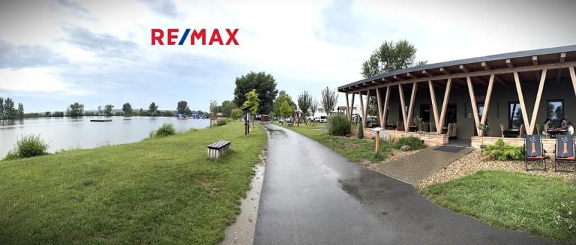 Prodej restaurace, Pasohlávky, 272 m2