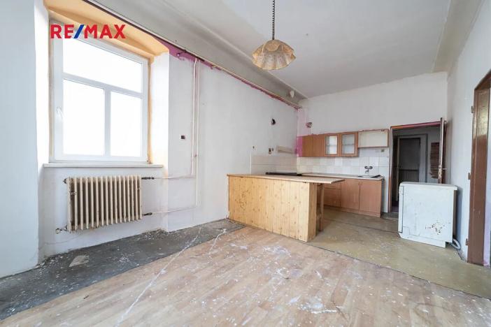 Prodej rodinného domu, Staré Město, nám. Osvobození, 444 m2
