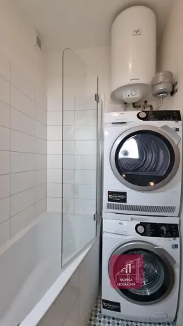 Pronájem bytu 2+kk, Brno, Mojmírovo náměstí, 45 m2
