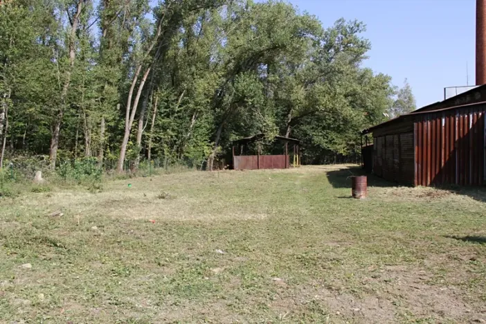 Pronájem komerčního pozemku, Karlovy Vary, Jáchymovská, 1755 m2