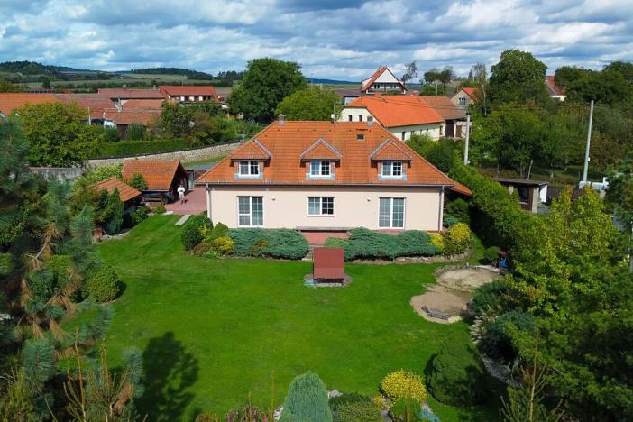 Prodej rodinného domu, Kotenčice, 222 m2