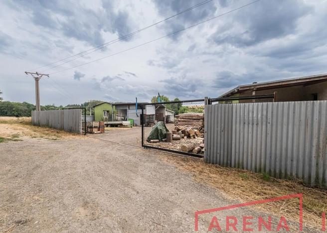Prodej výrobních prostor, Laškov, 930 m2
