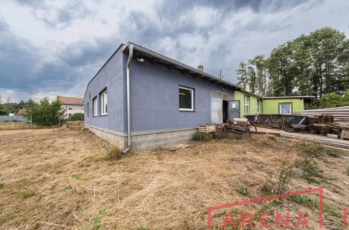 Prodej výrobních prostor, Laškov, 930 m2