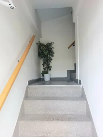 Pronájem bytu 1+kk, Brno, Kuklenská, 37 m2