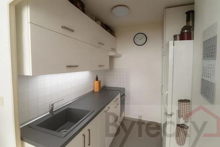 Pronájem bytu 2+kk, Praha - Háje, Ocelíkova, 42 m2