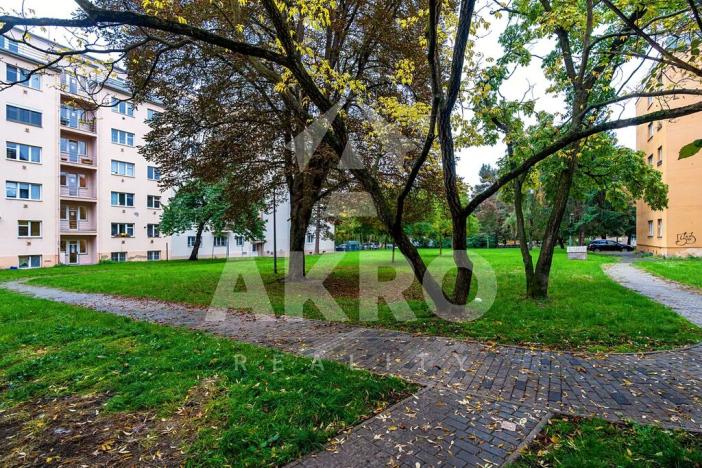 Prodej bytu 1+kk, Praha - Vysočany, Kolbenova, 29 m2