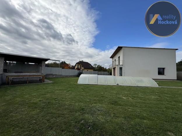 Pronájem rodinného domu, Praha - Lipence, Ke štěrkovně, 333 m2