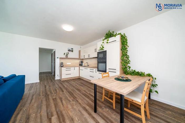 Prodej bytu 2+kk, Uničov, Pionýrů, 67 m2