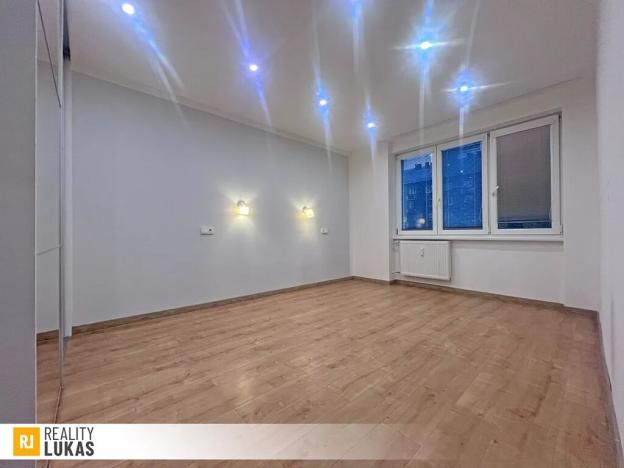 Pronájem bytu 2+kk, Ostrava, Opavská, 55 m2