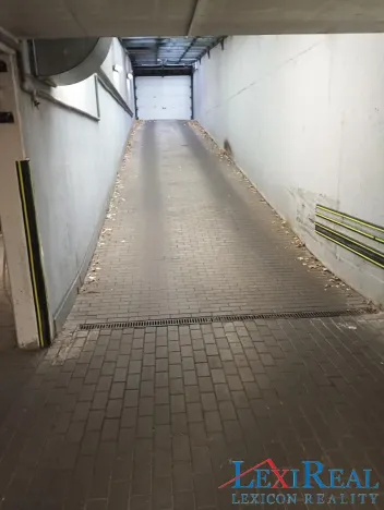 Prodej garážového stání, Praha - Liboc, Pod cihelnou, 13 m2