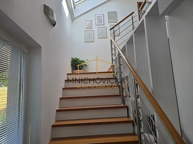 Prodej rodinného domu, Mnichovice, 186 m2