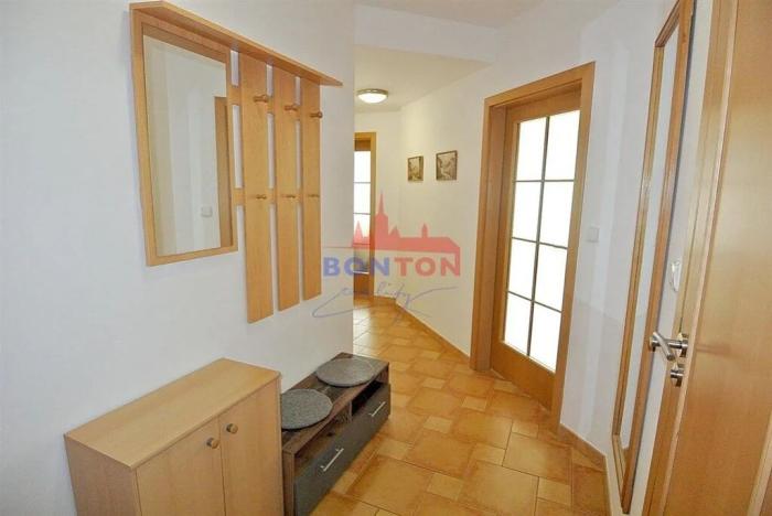 Pronájem bytu 2+kk, Praha - Šeberov, Musilova, 47 m2