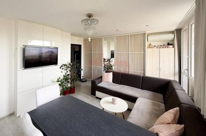 Prodej bytu 3+1, Praha - Podolí, Kaplická, 62 m2