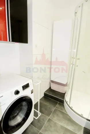 Prodej bytu 3+1, Praha - Podolí, Kaplická, 62 m2