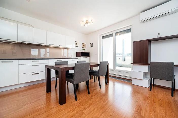 Pronájem bytu 3+kk, Praha - Pitkovice, Pýchavková, 75 m2