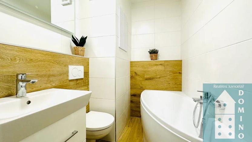 Pronájem bytu 1+1, Kroměříž, Denkova, 36 m2