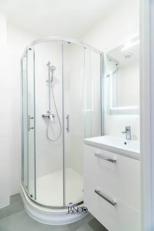 Pronájem bytu 1+1, Brno, Stojanova, 60 m2