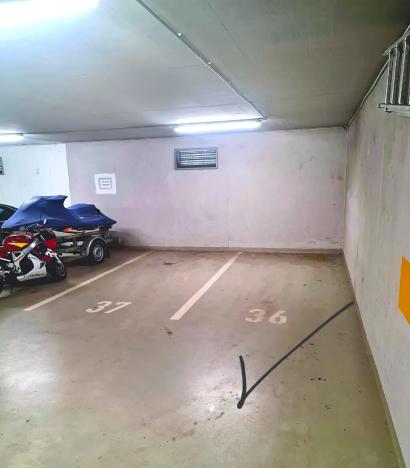 Prodej garážového stání, Praha - Hostivař, Švehlova, 11 m2