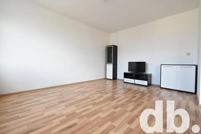 Prodej bytu 1+1, Karlovy Vary, Dubová, 32 m2