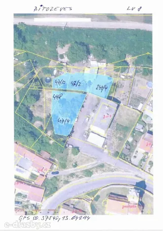 Dražba pozemku, Bitozeves, 834 m2